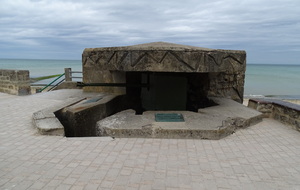 Blockhaus et canon de 50 à Saint Aubin sur mer