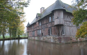 Le Manoir de Coupesarte-Saint Julien le Faucon