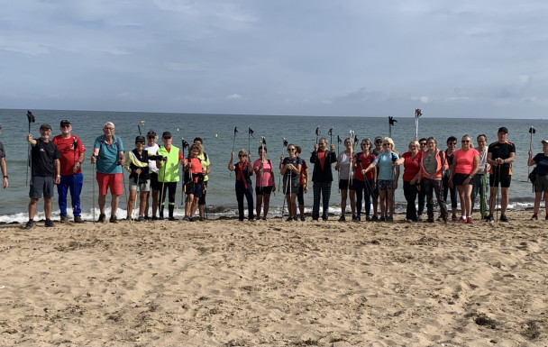 Séance de marche nordique à Hermanville sur mer